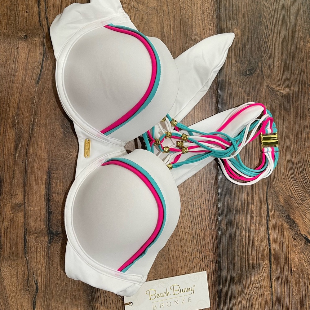 Beach Bunny Montego Moment Balconette swimsuit top